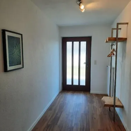 Apartament Mit Terrasse In *